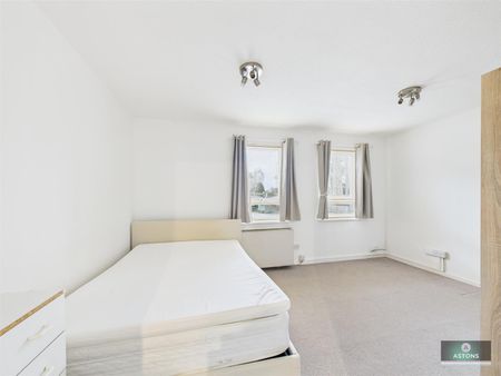 Hillingdale, Tollgate Hill - Photo 5