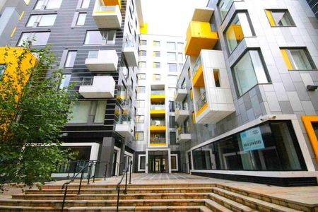 High Street, Manchester, M4 - Photo 2