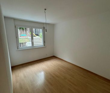 Well-maintained 4.5-room apartment on the ground floor in an idylli... - Photo 4