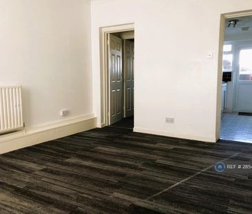 1 bedroom terraced house to rent - Photo 3