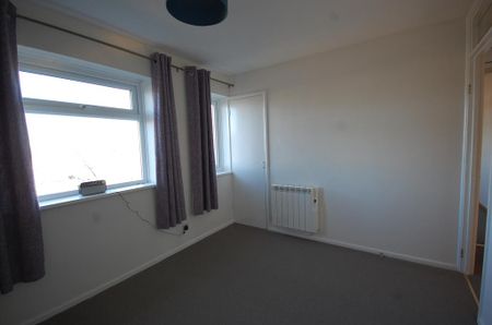 2 bedroom maisonette to rent - Photo 3