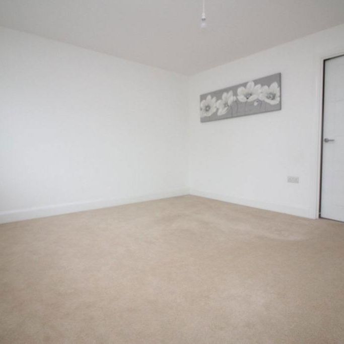 4 bedroom townhouse to rent - Photo 1