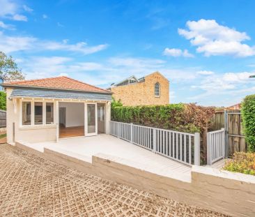 Charming Cammeray Home with Space, Style & Convenience - Photo 5