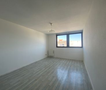 Location Appartement 1 pièce 23m² - Photo 5