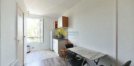 Studio EN DUPLEX - MEUBLÉ - 22.57m2 - Dernier étage - Photo 2