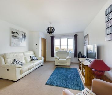 3 bedroom terraced house to rent - Photo 3