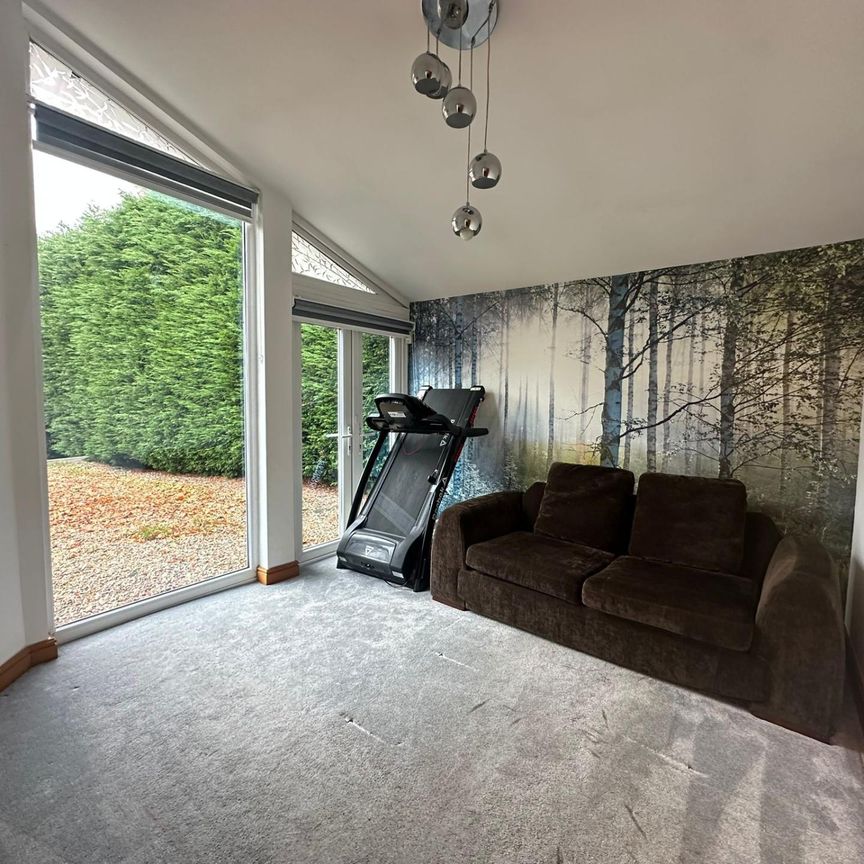 Monton Road, Salford - Photo 1