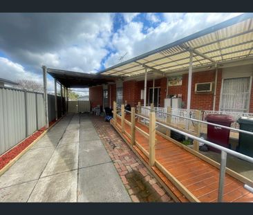 Spacious Family Home - Photo 1