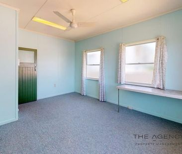 Large Family Home - Photo 3