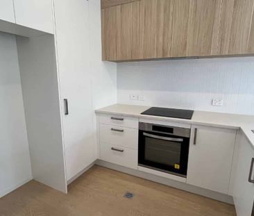 Spacious Backyard Corner Unit - Photo 3