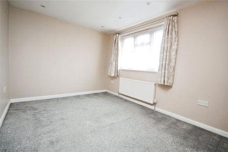 5 bedroom terraced house to rent - Photo 4