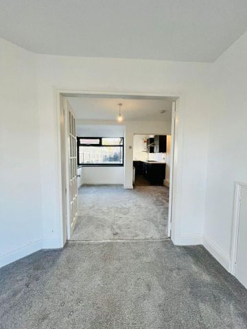 2 bedroom house to rent - Photo 3