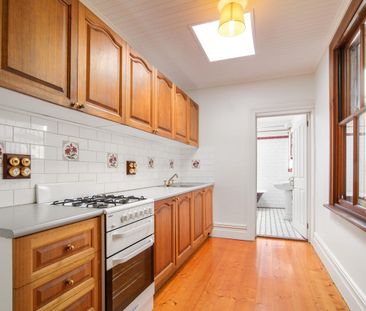 Charming Two-Bedroom Terrace in Prime Annandale Location - Photo 4