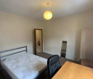 Wolsley Street, Heslington Road - P2081 - Photo 4