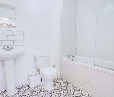 2 bed end of terrace house to rent in Daylight Road, Stockton-on-Te... - Photo 6