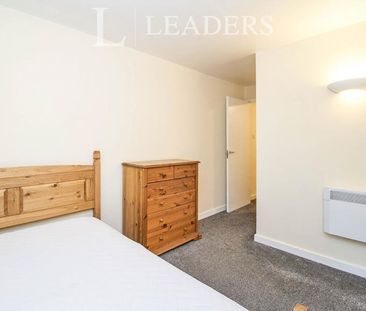 2 bedroom apartment to rent Derby Road, Nottingham, NG7 - Photo 4
