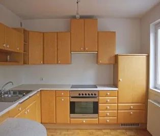 2-Zimmer-Wohnung mit Loggia, Abstellraum und Blick auf den Park! - Foto 1