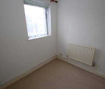 Glandwr Place, Whitchurch, Cardiff - Photo 2