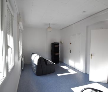 Location Appartement 1 pièce 20m² ST LO 50000 - Photo 1