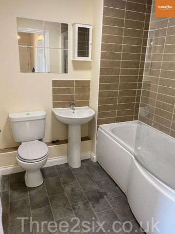 2 bedroom apartment to rent - Photo 5