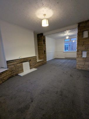2 bedroom house to rent - Photo 1