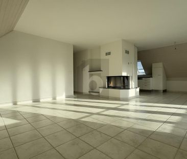 QUIET, LIGHT-FLOODED AND FULL OF CHARM - Photo 3