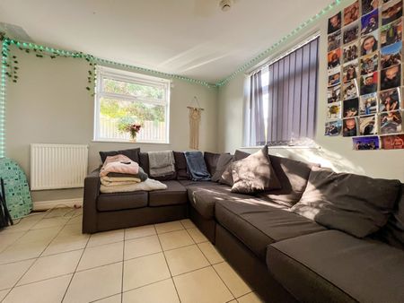 Merthyr Street, Cathays - Photo 2