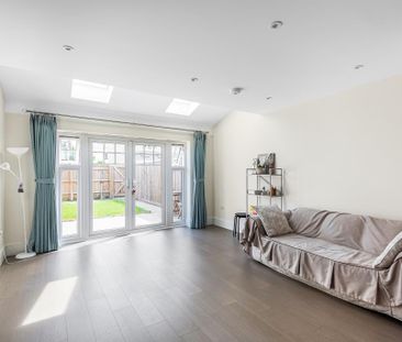 4 bedroom townhouse to rent - Photo 1