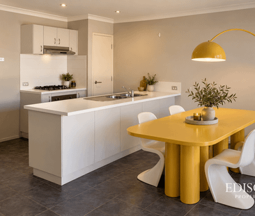Modern Family Living in a Convenient Harrisdale Location - Photo 5