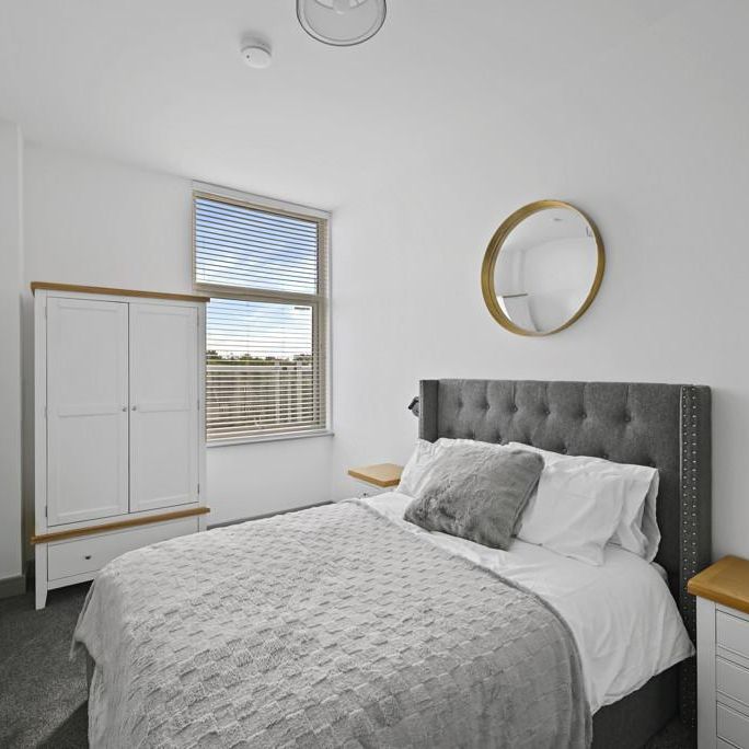 2 bedroom penthouse to rent - Photo 1