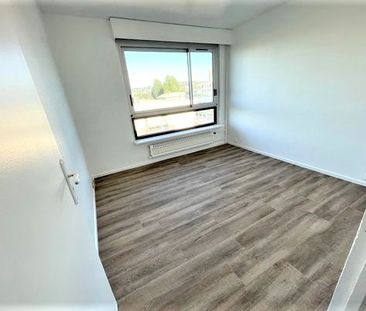 Location Appartement 2 pièces 64m² ROUEN 76100 - Photo 4