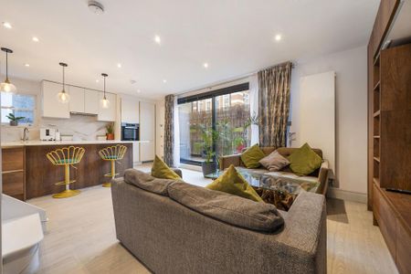 2 bedroom flat to rent - Photo 2