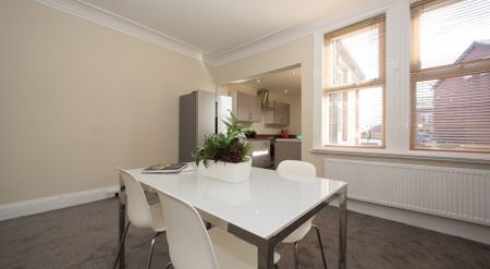 4 Winston Gardens, Headingley, Leeds, LS6 3LA - Photo 5