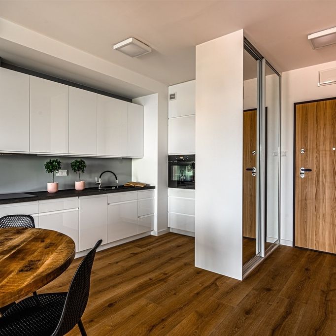 49m2 przy stacji metra Al. Wilanowska - Photo 1