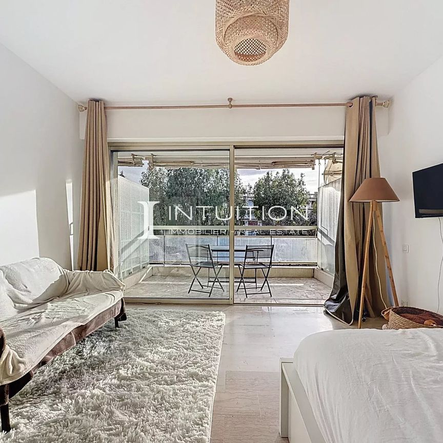 Location Appartement 1 pièce 23m² CANNES 06400 - Photo 1
