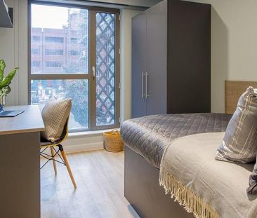 1 bedroom in a flat share to rent - Photo 5