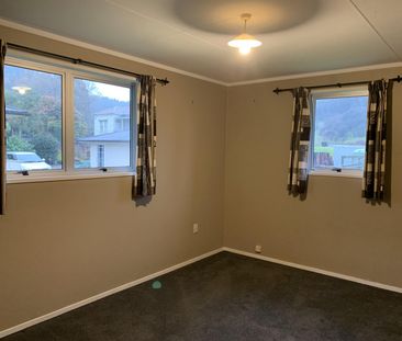 34 Ongo Road, Hunterville - Photo 3