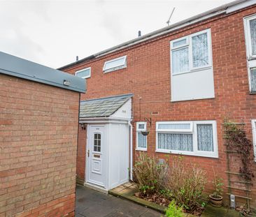 Greenlands Avenue, Greenlands, Redditch - Photo 1