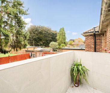 3 bedroom apartment to rent - Photo 6