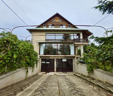 Cladire 672 mp + teren 1092 mp de inchiriat, Campina - Photo 1