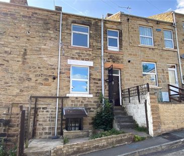St. Lukes Close, Soothill, Batley, WF17 - Photo 1