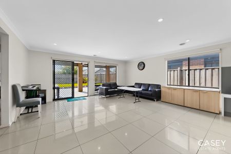 118 William Thwaites Boulevard, Cranbourne North - Photo 4