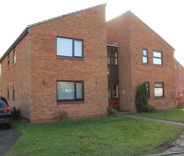 Elgin Court, Wolverhampton, West Midlands, WV6 - Photo 5