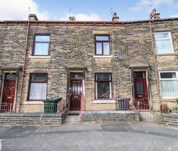 Bartle Place Bradford, BD7 - Photo 3