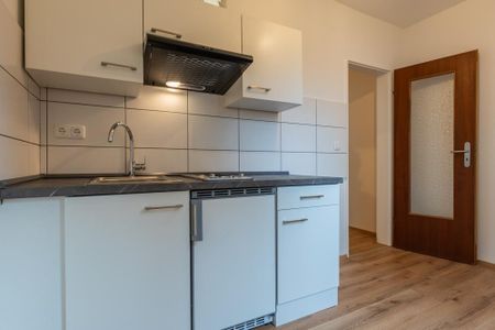 Singleappartement in Passau-Grubweg mit Wannenbad, EBK und Südbalkon - Foto 4