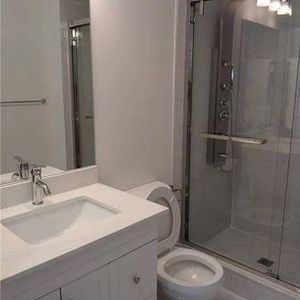 QUEEN WEST WALK UP 2 BEDS 1 BATH - Photo 3