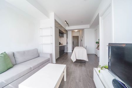 For Lease - 10 York Street Unit# 4508, Toronto, Ontario - Photo 2
