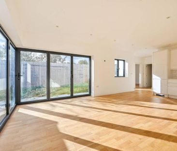 2 bedroom terraced house to rent - Photo 3