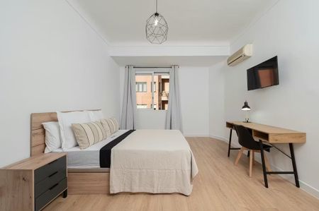 Calle de Blasco de Garay, Madrid, Community of Madrid 28003 - Photo 2