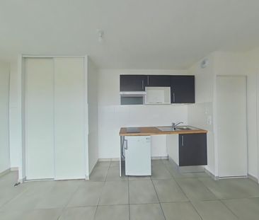 Location Appartement 2 pièces 42m² BRUGUIERES 31150 - Photo 5